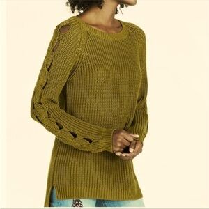Lucky Brand Braided Sleeve Knit pullover Sweater Small